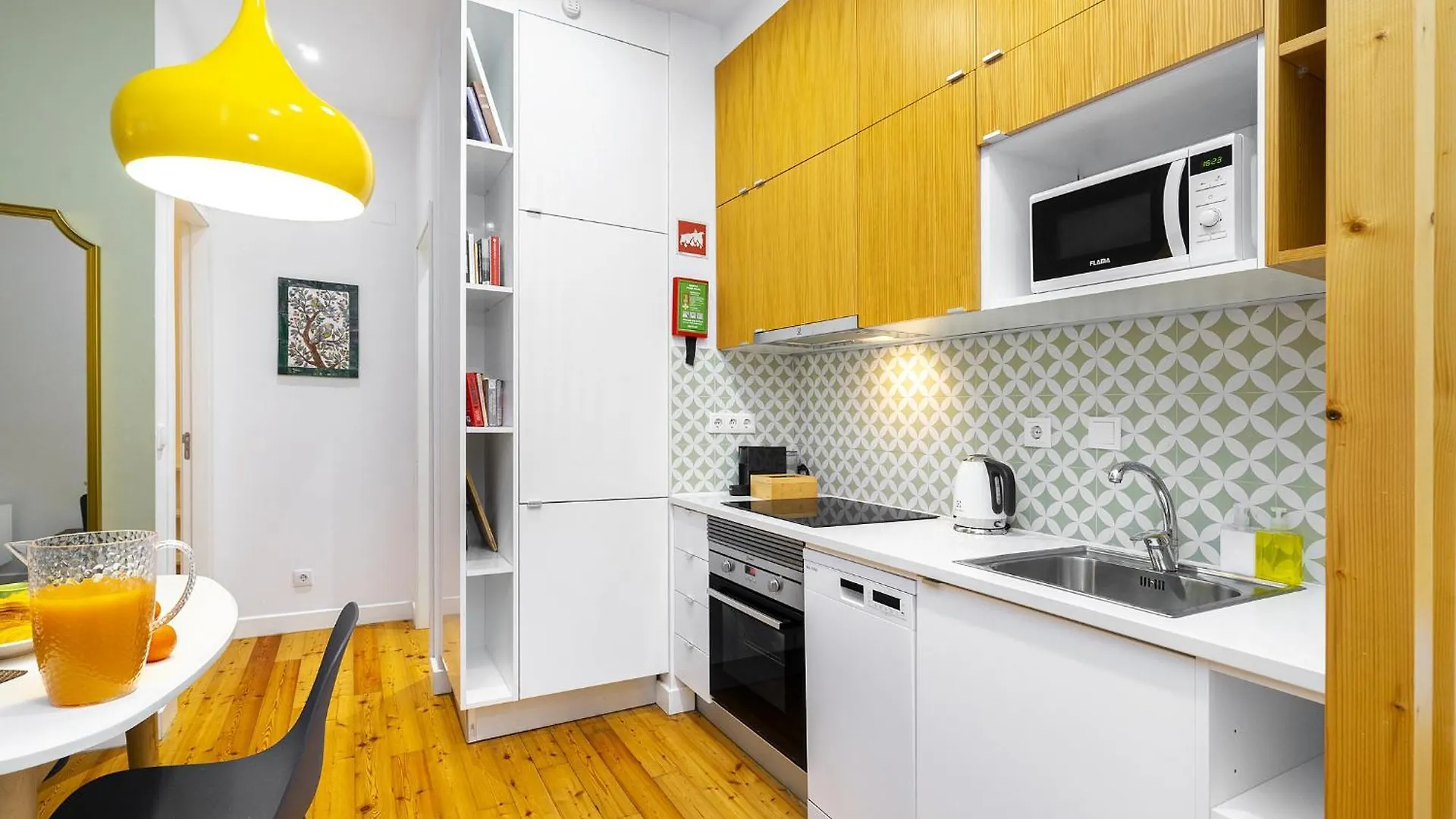 Apartment Whome Dreamy Living Your Chic Graca Retreat Lisbon